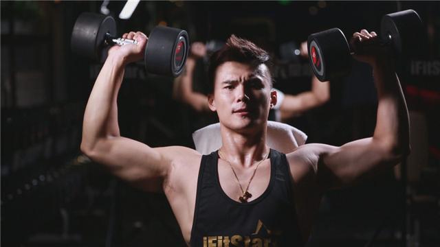 《食鉴出真知》揭秘夏季健身减肥的三大法宝