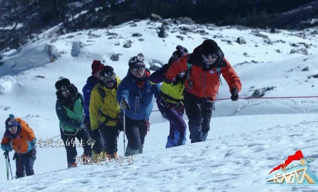 《长大成人》主题曲发布 辛酸泪水与信仰同行