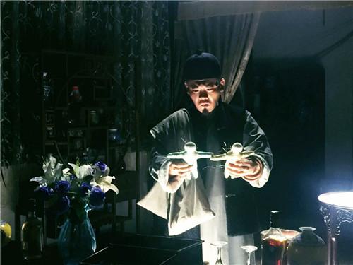 姜艺声《女匪首传奇》杀青 勇玩颠覆获导演首肯