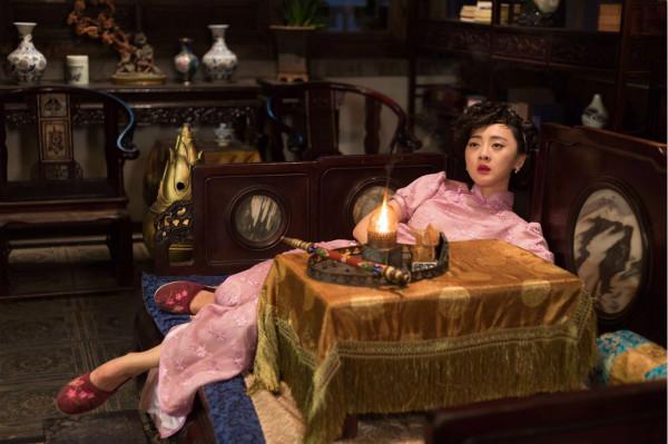 《天津大码头》钱迪迪敢爱敢恨 演绎双面伊人