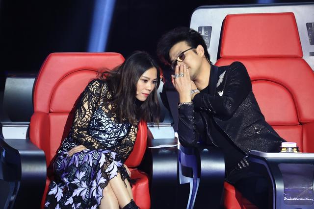 《新歌声》郑迦文示爱蔡健雅 Tanya:起鸡皮疙瘩