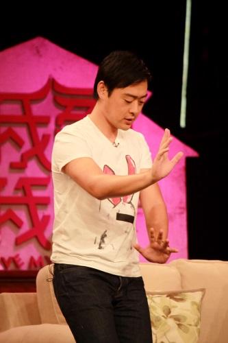 《亮剑》主创十年后再聚首“魏和尚”经典重现