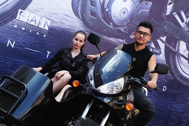 90后出发寻找“另一个我” 高晓松黄绮珊送祝福