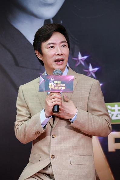 周杰伦与费玉清再度合唱 录制现场笑料不断