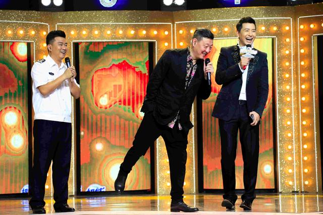 韩磊首上模唱节目 遇超级模唱高手面临职业挑战