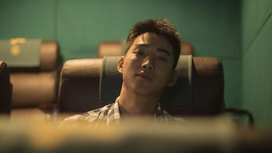 庞瀚辰表现出彩受追捧 口碑飙升演技获认可