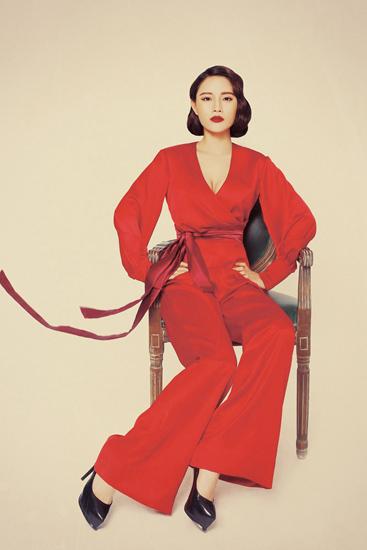 《信者无敌》热播  90后小花旦蔡蝶热度不断