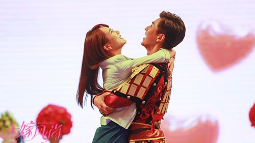 《大嫁风尚》乔振宇坐诊整容科 网友：照着你整