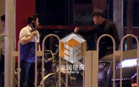 郭德纲曹云金“师徒”二人 暴脾气如出一辙