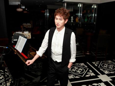 《异战》开机在即 陈键锋确认出演男一号