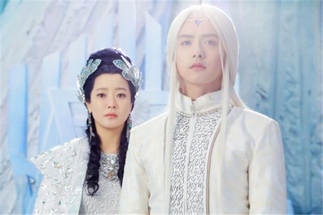 樱空释与兄决裂 马天宇“波斯猫”造型今晚上线