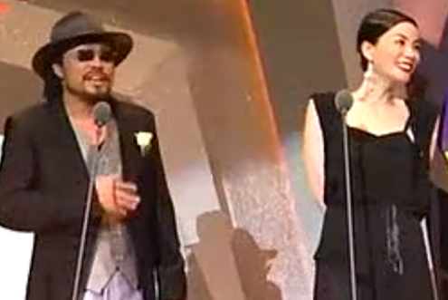 含铁球、仰卧起坐、穿衣被诟病,王菲也有被综艺节目虐得很惨的时候!