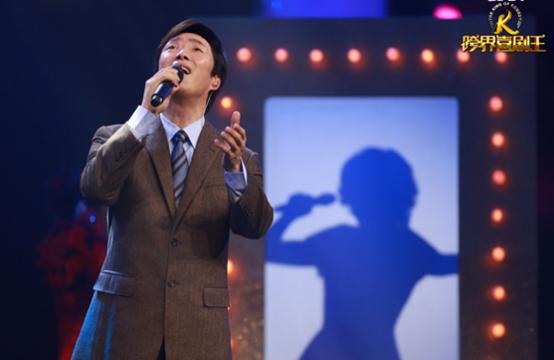 《跨界喜剧王》费玉清首晋级 跨界心路有笑有泪