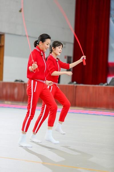 《我们》“摄影师”徐娇脑洞大开 掌镜维密天使