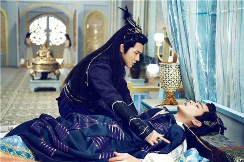 《天空城》的反套路成功:这个夏天可以很魔性