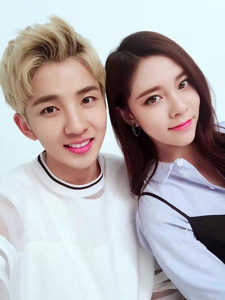 李政军《整垮前女友》杀青 尽显欧巴气质