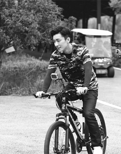 乔任梁最后一档节目 《女神》追忆男神暖心瞬间