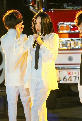 《我们来了》陈乔恩嚎出心声 抖包袱引全场爆笑