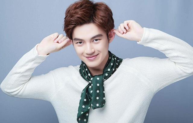 击剑男神董力加盟《爸爸4》 90后也来当爸？