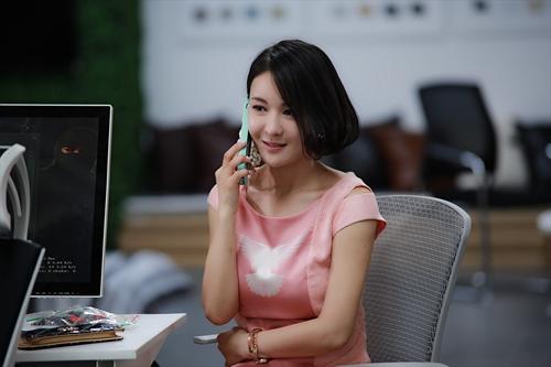 郑逸桐新剧《小棉袄》杀青 邂逅萌娃结成忘年交