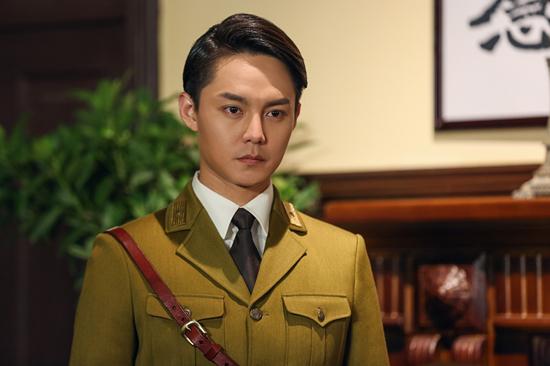 尹正《麻雀》演技发功 苏三省暗黑乖萌惊喜走红