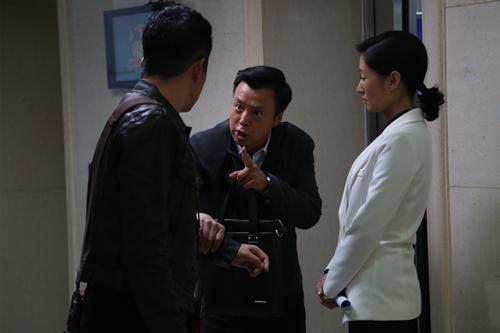 褚栓忠《安居》遭利用 爆笑演绎兄弟双簧