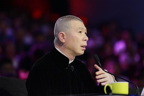 宋丹丹忆往事潸然落泪 冯小刚曝其常深夜独醉 