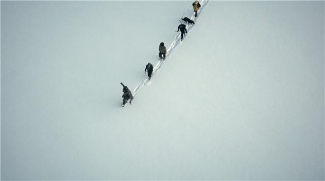 这部让直男激动不已的网剧 竟是部现代版金庸