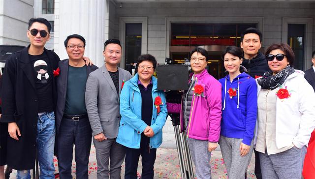 “最养眼小年代戏”《我的小姨》在南京开机