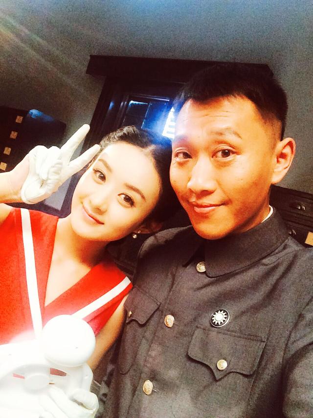 刘彦卿《胭脂》与赵丽颖戏里虐心戏外玩自拍