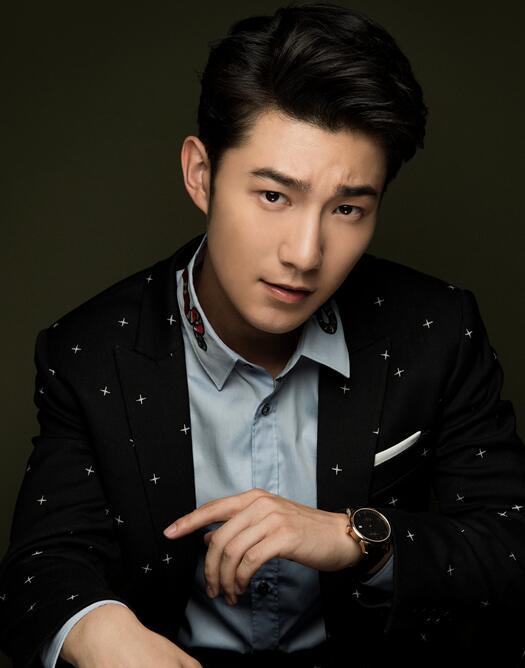 抗战剧《大客栈》杀青 麻家铭、韩栋同台飚戏