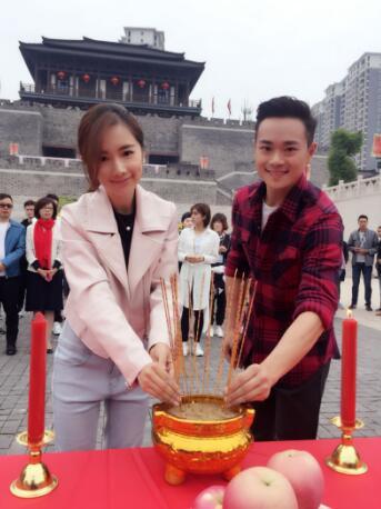 李春嫒变身“女版福尔摩斯”创建《龙探社》