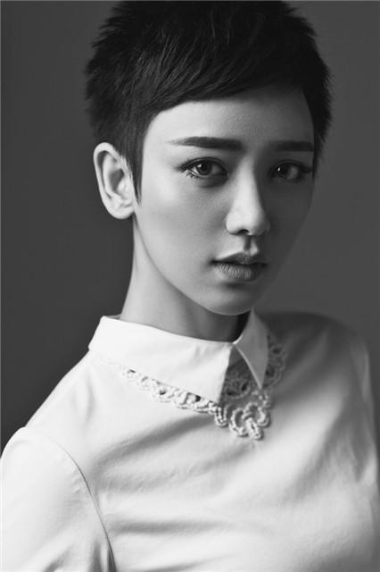 《安居》剧情升级 “白富美”李晓峰留美梦破碎