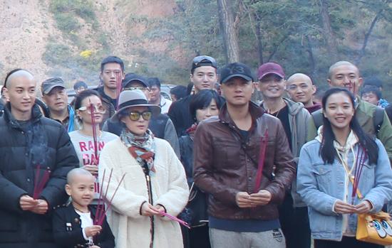 曾淇加盟《那年花开月正圆》 搭档老戏骨引期待