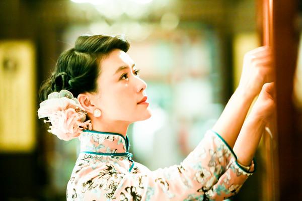 “烽火佳人”田海蓉 《映山红》演绎女人的史诗