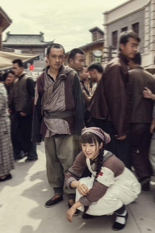 黄曼富大龙《骡子和金子》 上演忠贞爱情