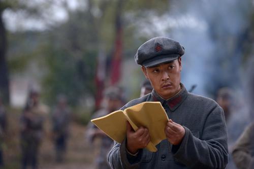 《绝命后卫师》张桐粗中有细 展一代儒将风采