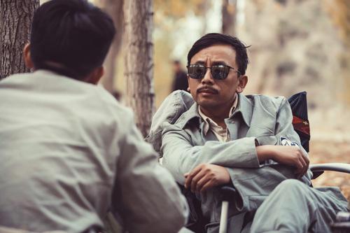 《野火》热拍 宋庆立志精忠报国致敬老兵