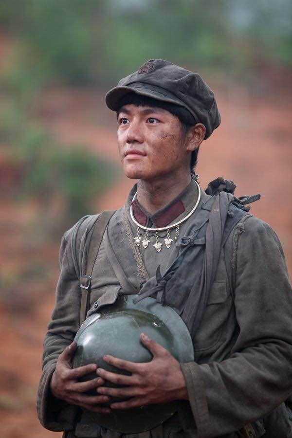 夏志远《绝命后卫师》形象获赞 被称国民儿子