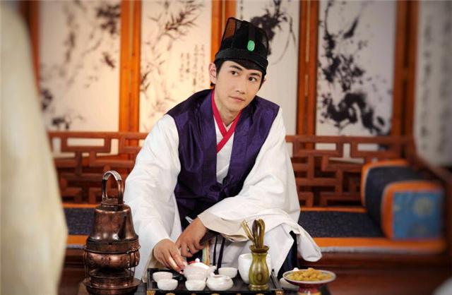 《三嫁奇缘》正在热播 何明翰展现书生才气