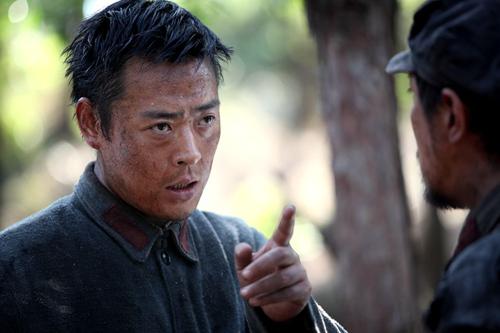 《绝命后卫师》张桐粗中有细 展一代儒将风采