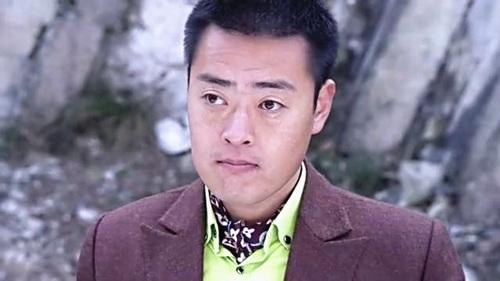 《红色护卫》鬼灵精张桐 演绎不一样的纨绔富少