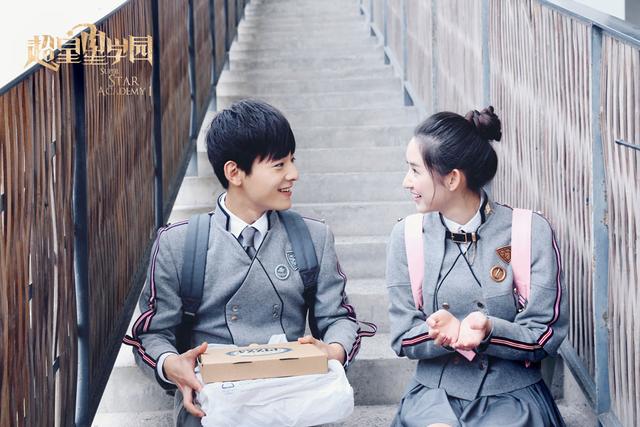 《超星星》幕后揭秘:3.5亿个段子是这样诞生的