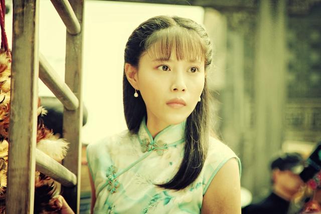 《信者无敌》热播 蔡蝶搭档陈宝国演绎抗战传奇