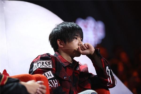 华晨宇回忆选秀心酸路 真情自白：我不是天才！