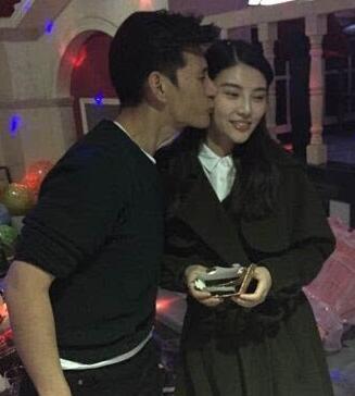 徐冬冬深夜发文疑讽王鸥是“惯三” 之后秒删