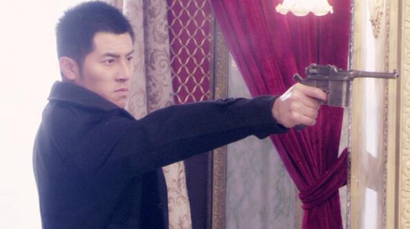 《红色护卫》今晚热血收官 孙茜张桐谱生死恋