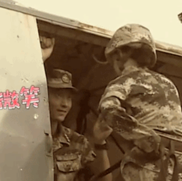 人工呼吸不算什么 杨幂和小威威发的糖才甜