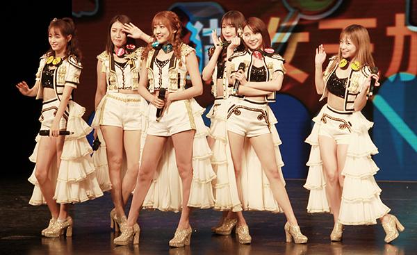 SNH48加冕“猫女王” 六成员将登时代广场