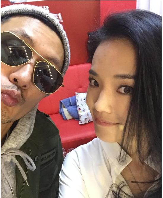 舒淇晒照为余文乐庆生：早日找到真爱